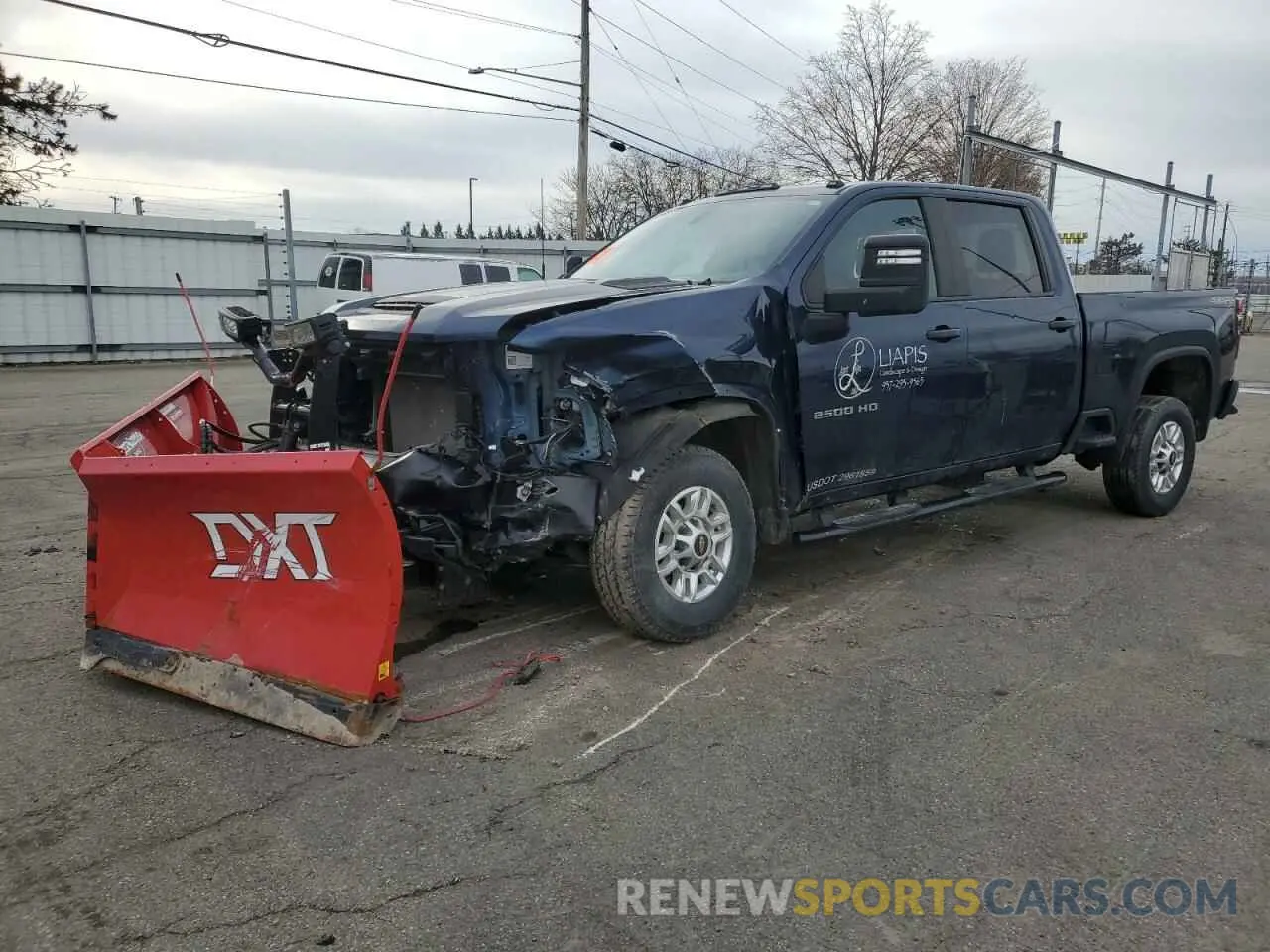 1 Photograph of a damaged car 2GC4YLE78N1240054 CHEVROLET ALL Models 2022