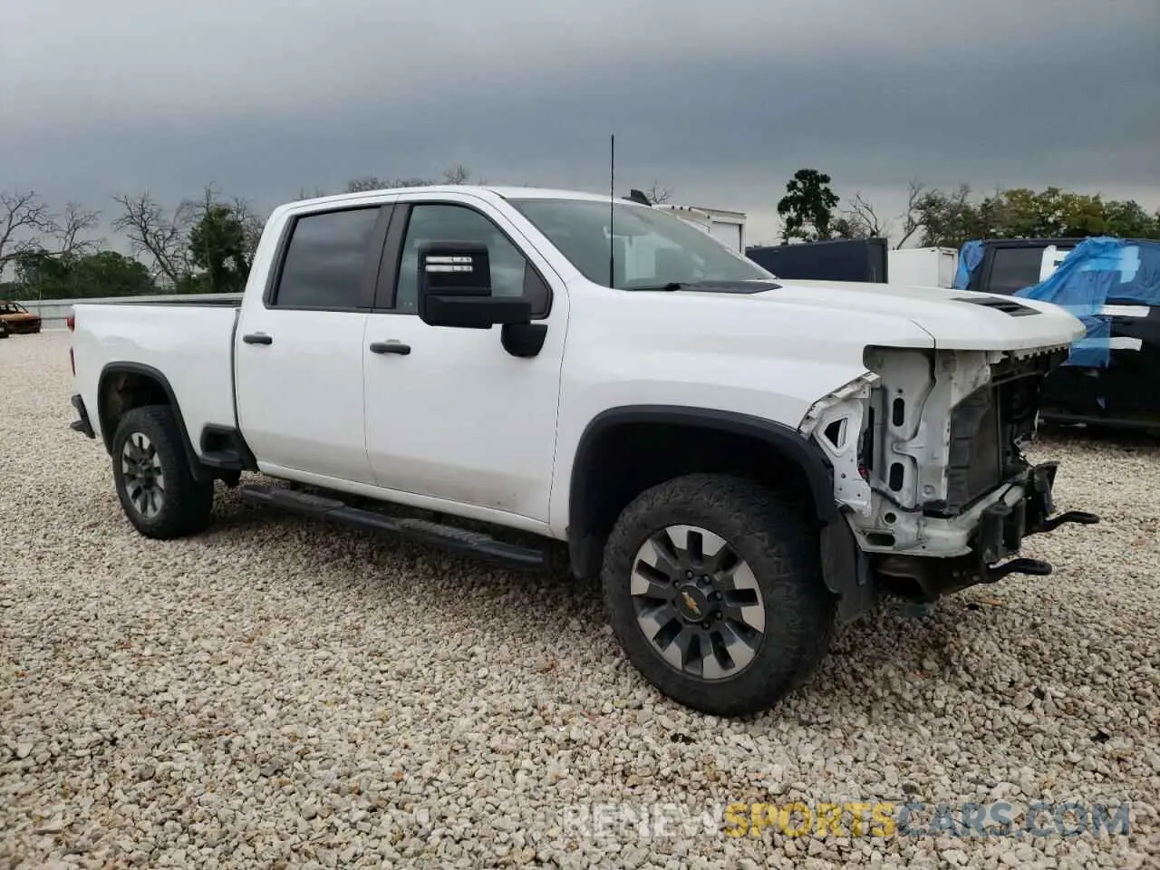 4 Photograph of a damaged car 2GC4YME78N1221395 CHEVROLET ALL Models 2022