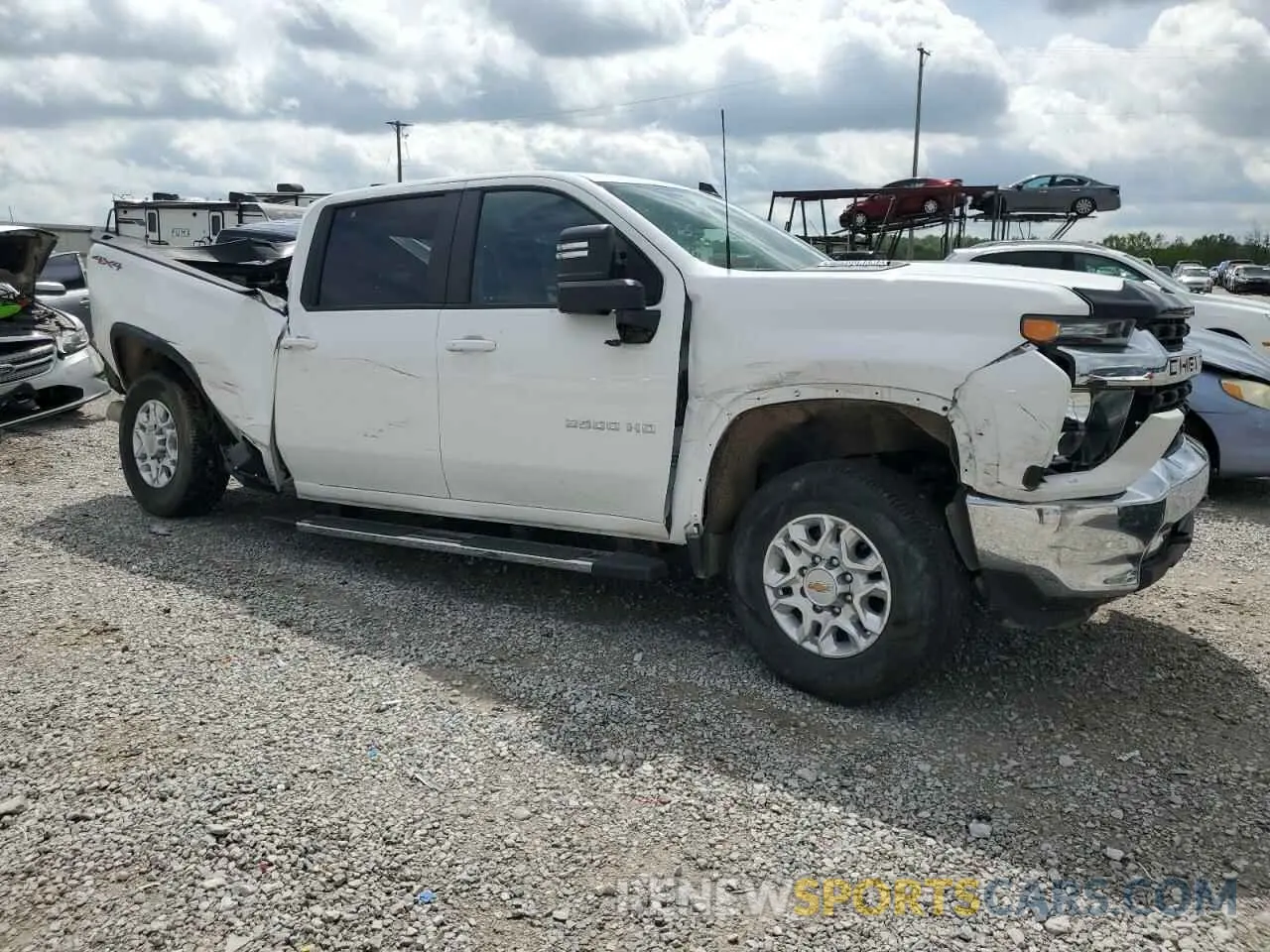4 Photograph of a damaged car 2GC4YNEY4N1206374 CHEVROLET ALL Models 2022