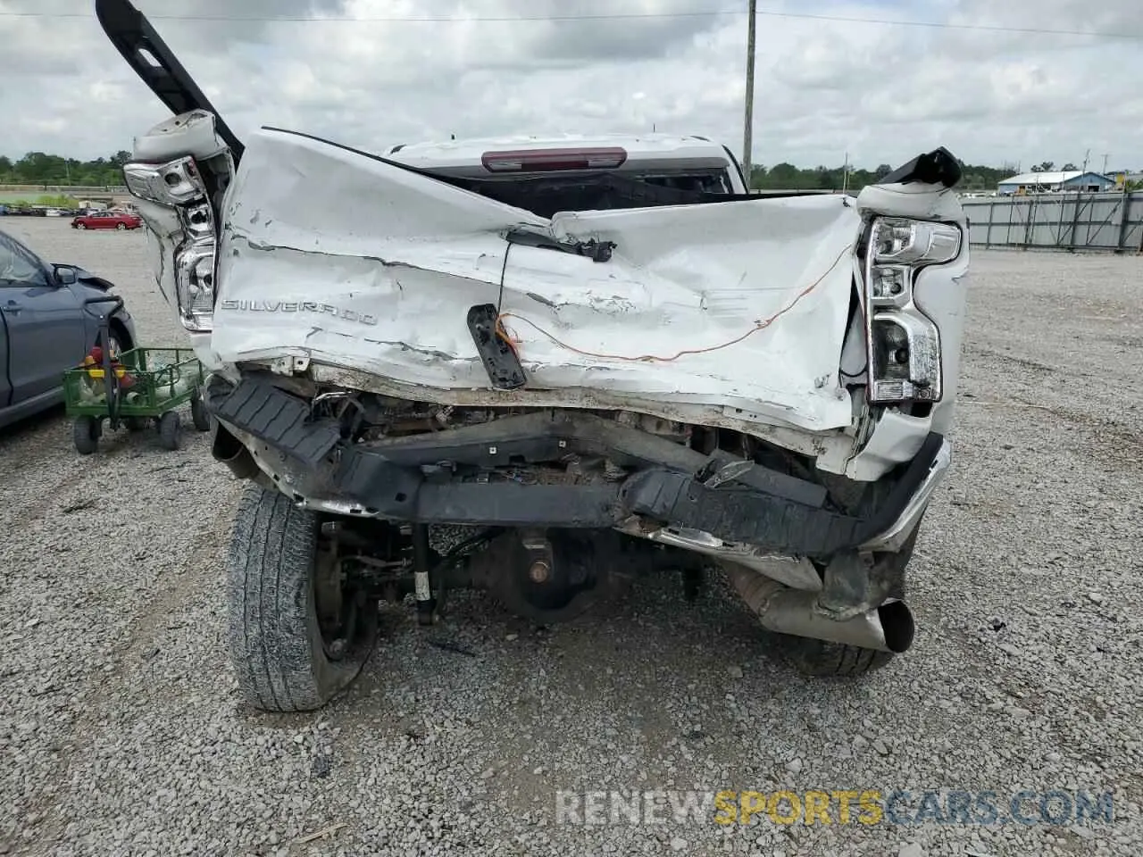 6 Photograph of a damaged car 2GC4YNEY4N1206374 CHEVROLET ALL Models 2022