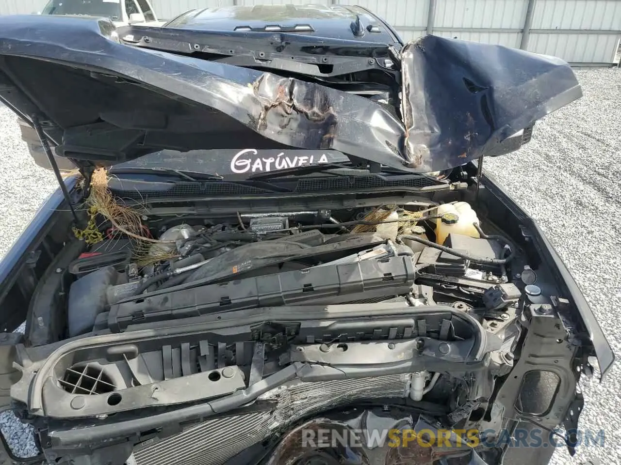 11 Photograph of a damaged car 2GC4YREY6N1240680 CHEVROLET ALL Models 2022