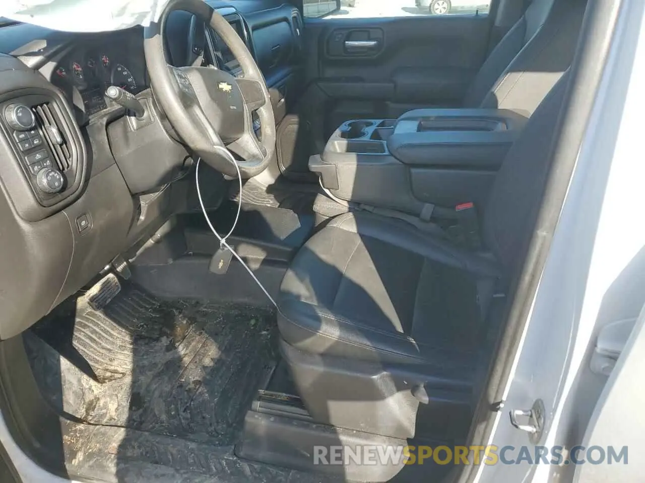 7 Photograph of a damaged car 2GCUDAED0N1512425 CHEVROLET ALL Models 2022