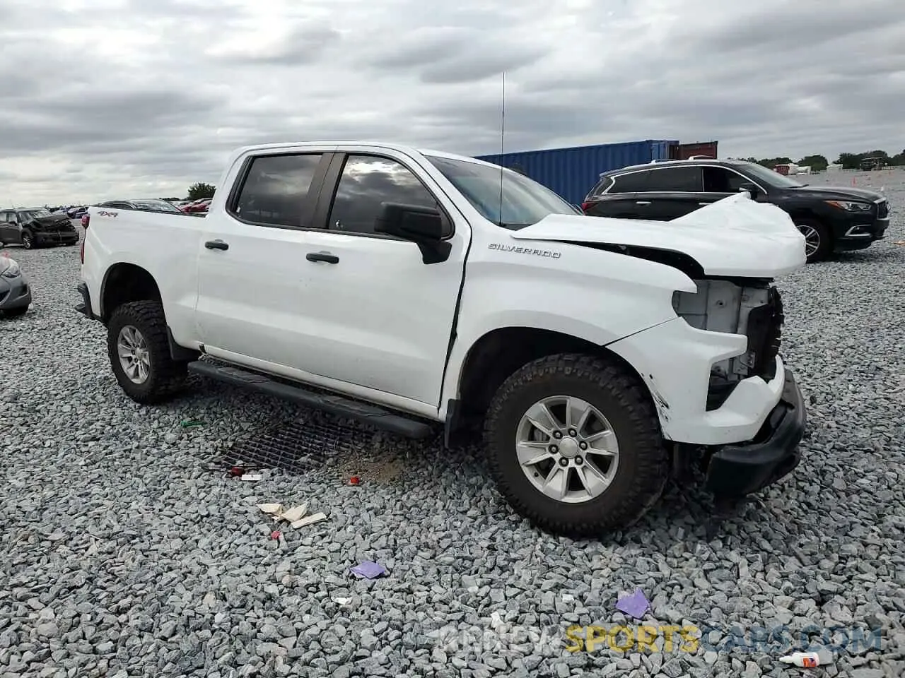 4 Photograph of a damaged car 2GCUDAEDXN1499134 CHEVROLET ALL Models 2022