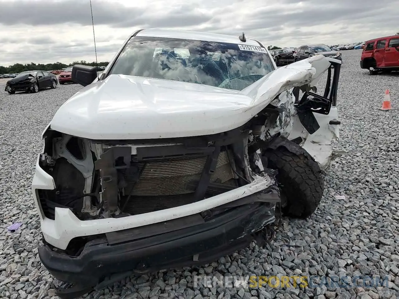 5 Photograph of a damaged car 2GCUDAEDXN1499134 CHEVROLET ALL Models 2022