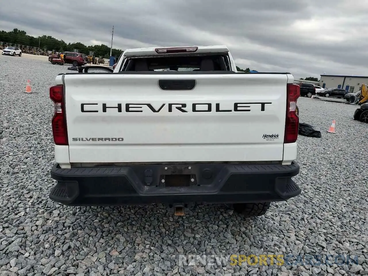 6 Photograph of a damaged car 2GCUDAEDXN1499134 CHEVROLET ALL Models 2022