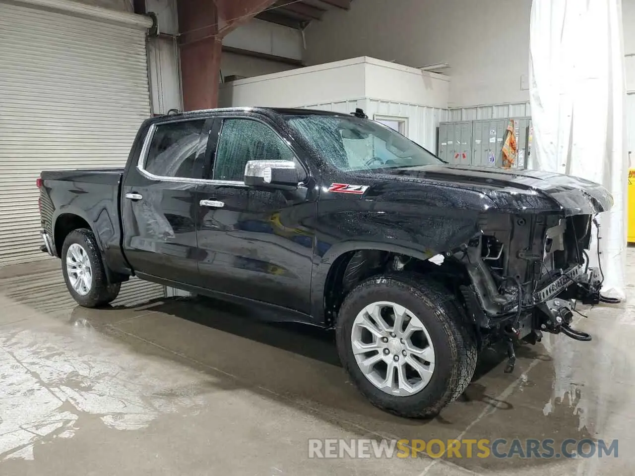 4 Photograph of a damaged car 2GCUDGED7N1509184 CHEVROLET ALL Models 2022