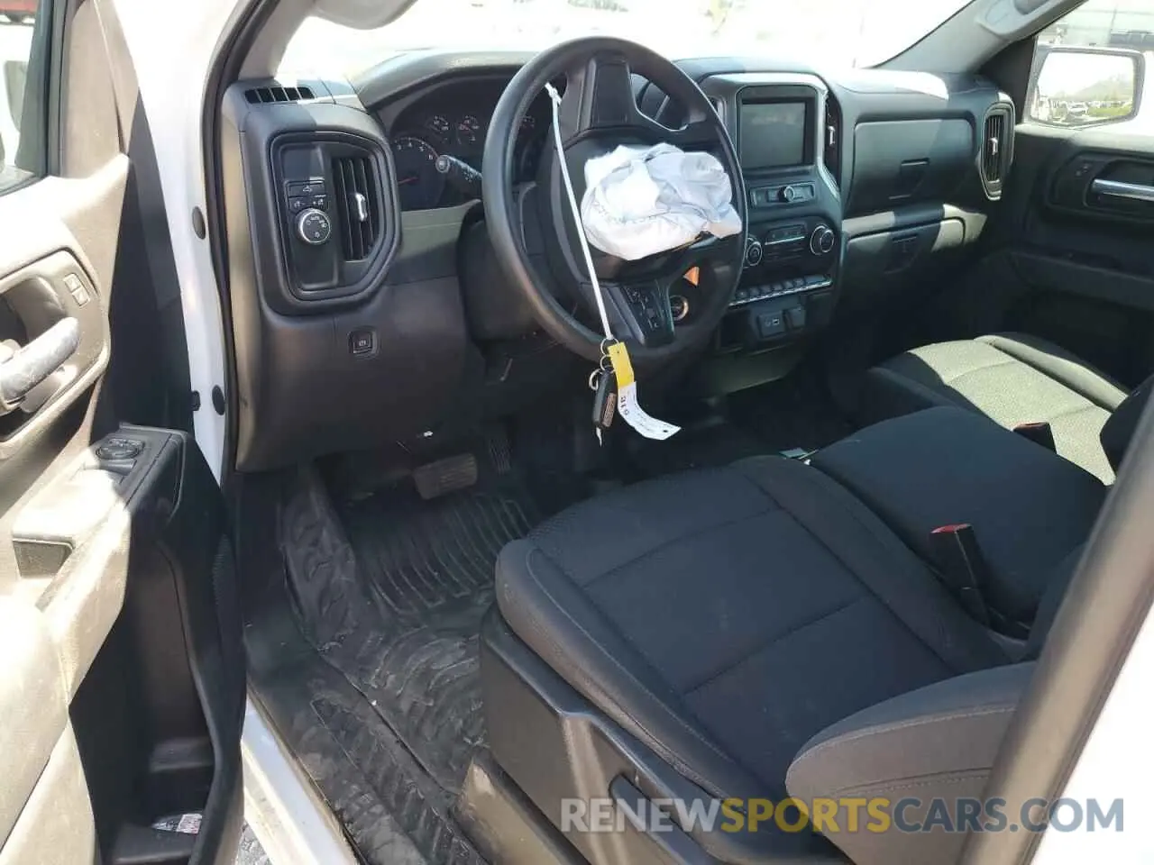 8 Photograph of a damaged car 3GCNAAED4NG602097 CHEVROLET ALL Models 2022