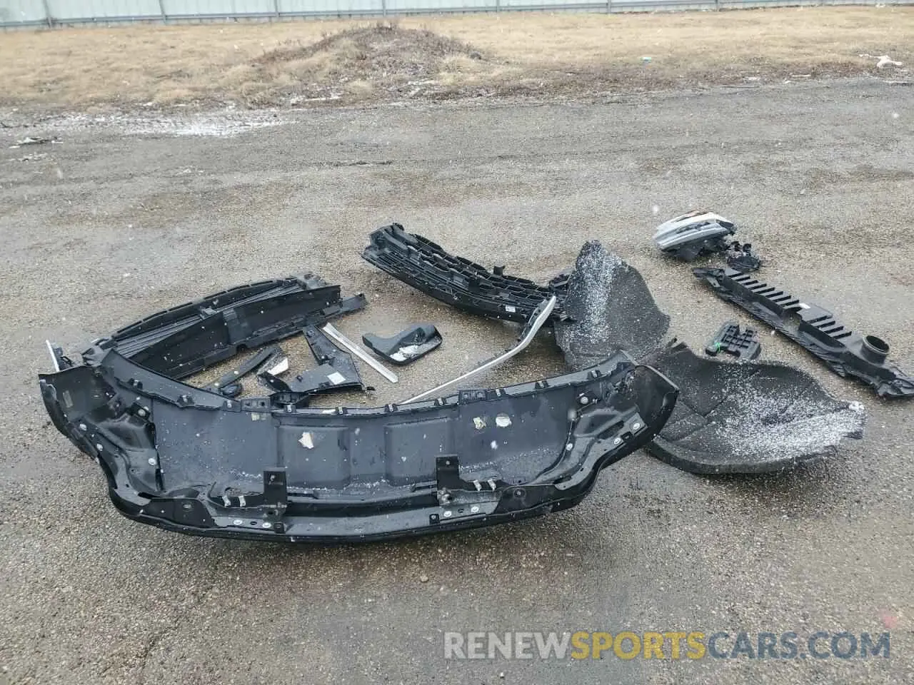 12 Photograph of a damaged car 3GCNDAED0NG508919 CHEVROLET ALL Models 2022