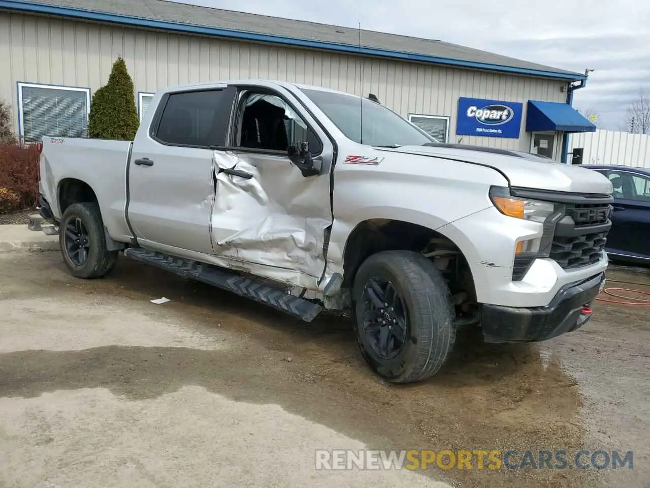 4 Photograph of a damaged car 3GCPDCEK4NG565546 CHEVROLET ALL Models 2022