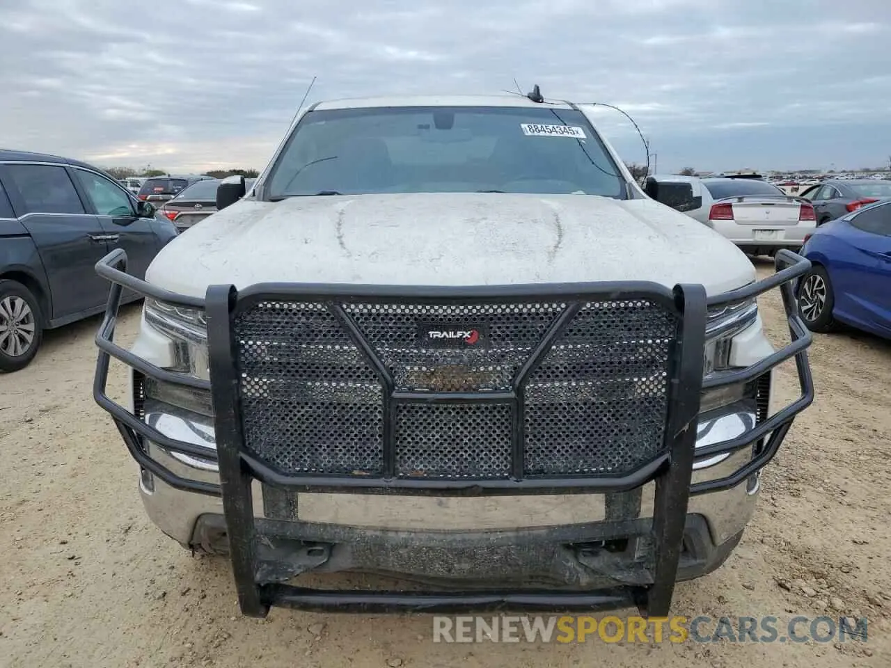 5 Photograph of a damaged car 3GCPWCED1NG100217 CHEVROLET ALL Models 2022