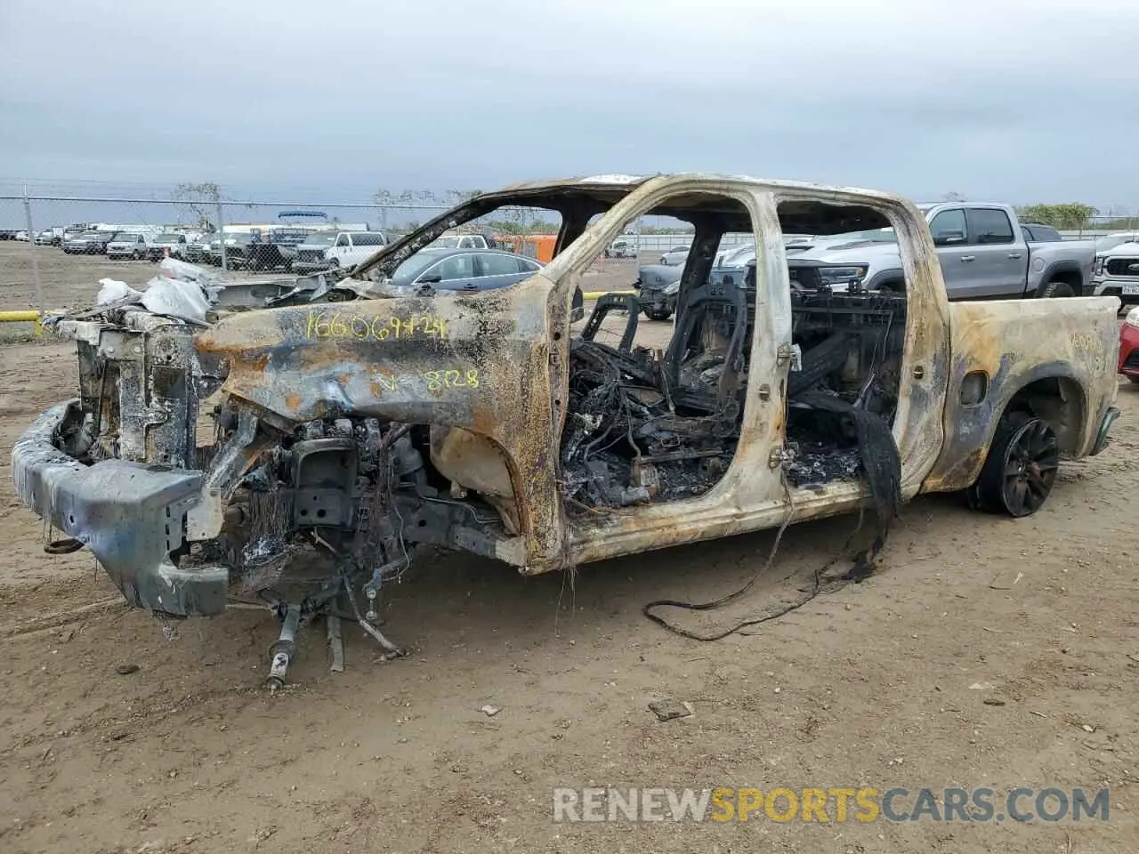 1 Photograph of a damaged car 3GCPWEED0NG158928 CHEVROLET ALL Models 2022