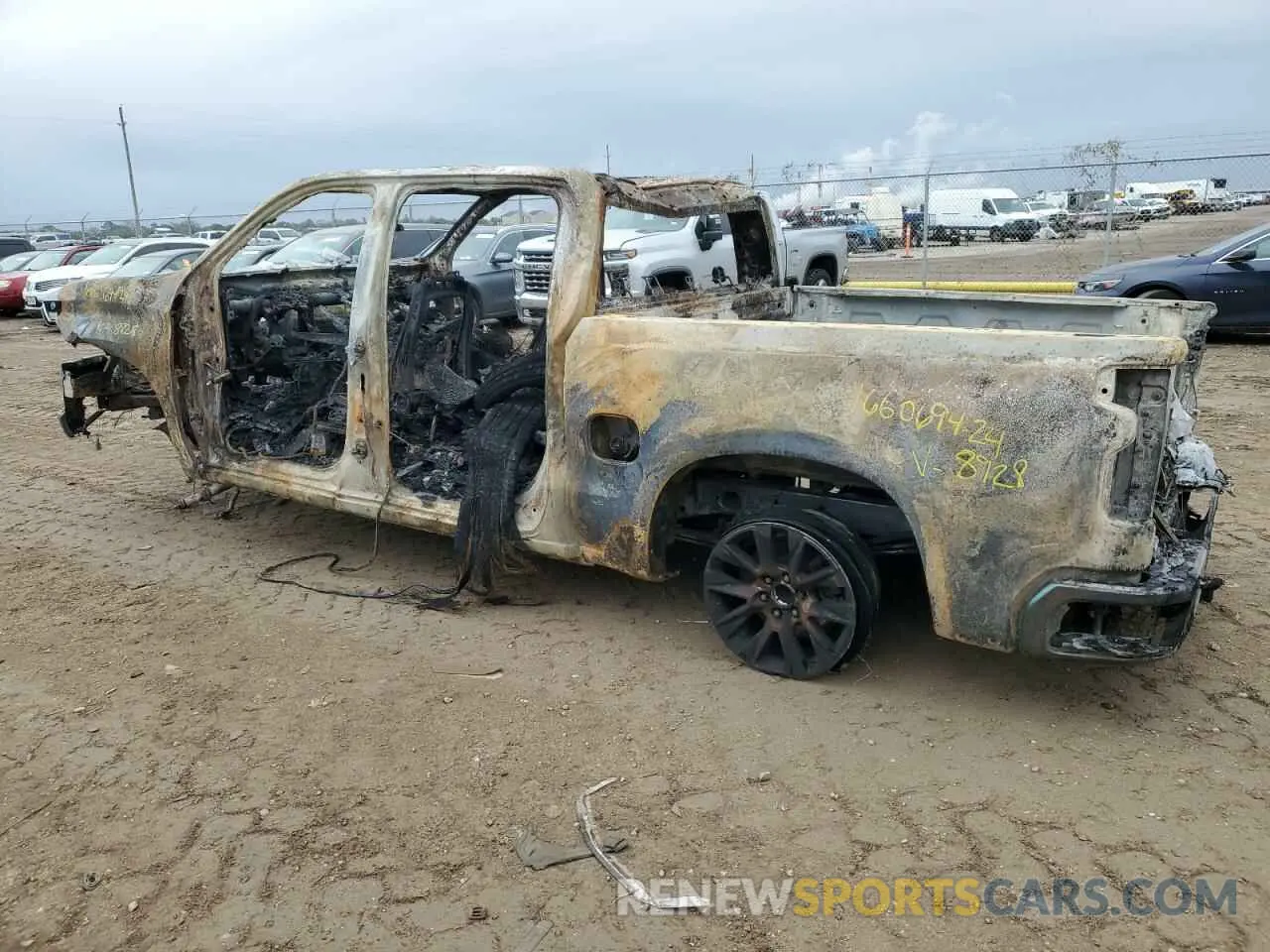 2 Photograph of a damaged car 3GCPWEED0NG158928 CHEVROLET ALL Models 2022