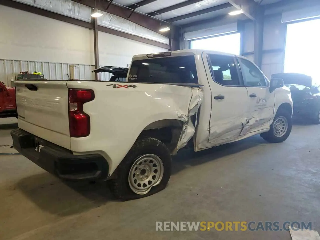 3 Photograph of a damaged car 3GCUDAED4NG617427 CHEVROLET ALL Models 2022