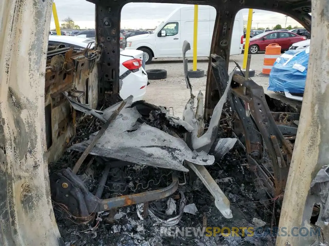 10 Photograph of a damaged car 3GCUDDET8NG514732 CHEVROLET ALL Models 2022