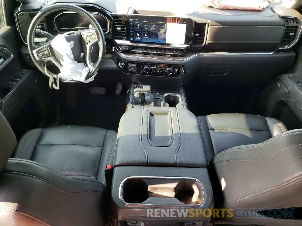8 Photograph of a damaged car 3GCUDFED4NG681836 CHEVROLET ALL Models 2022
