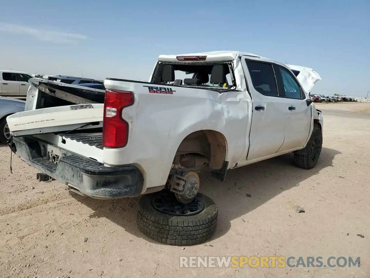 3 Photograph of a damaged car 3GCUDFED9NG683565 CHEVROLET ALL Models 2022