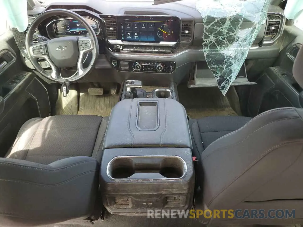 8 Photograph of a damaged car 3GCUDFED9NG683565 CHEVROLET ALL Models 2022