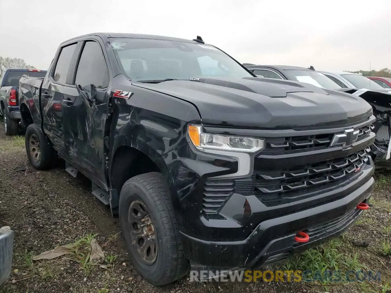 4 Photograph of a damaged car 3GCUDFEL9NG552742 CHEVROLET ALL Models 2022