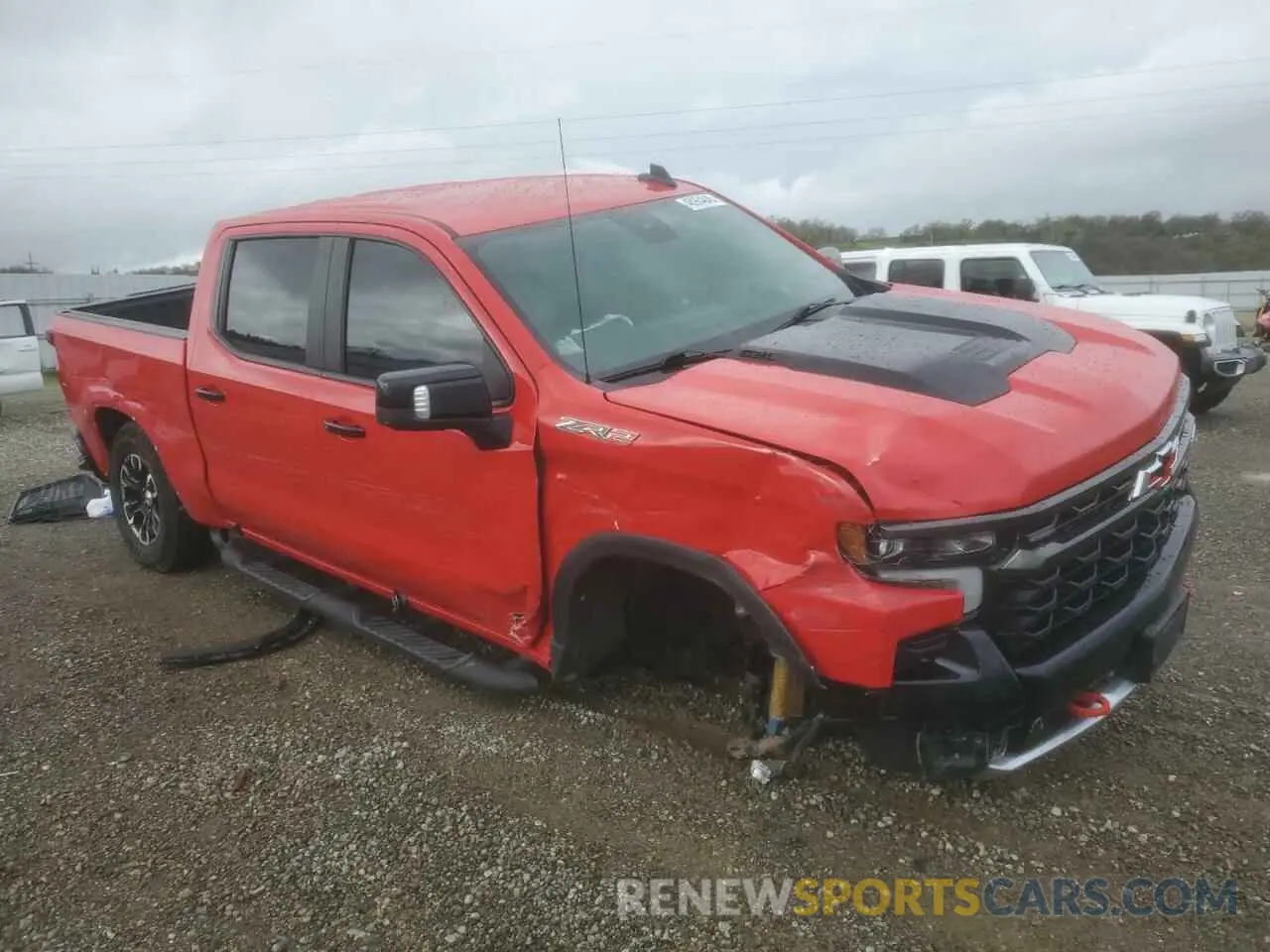 4 Photograph of a damaged car 3GCUDHEL5NG525985 CHEVROLET ALL Models 2022