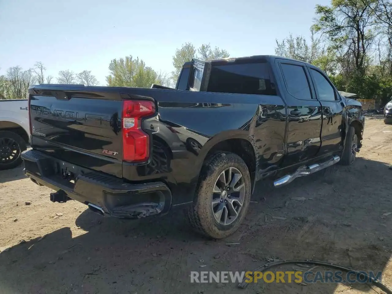 3 Photograph of a damaged car 3GCUYEED1NG213657 CHEVROLET ALL Models 2022