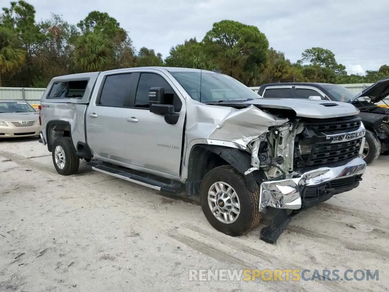 4 Photograph of a damaged car 1GC4YNEY6PF178556 CHEVROLET ALL Models 2023