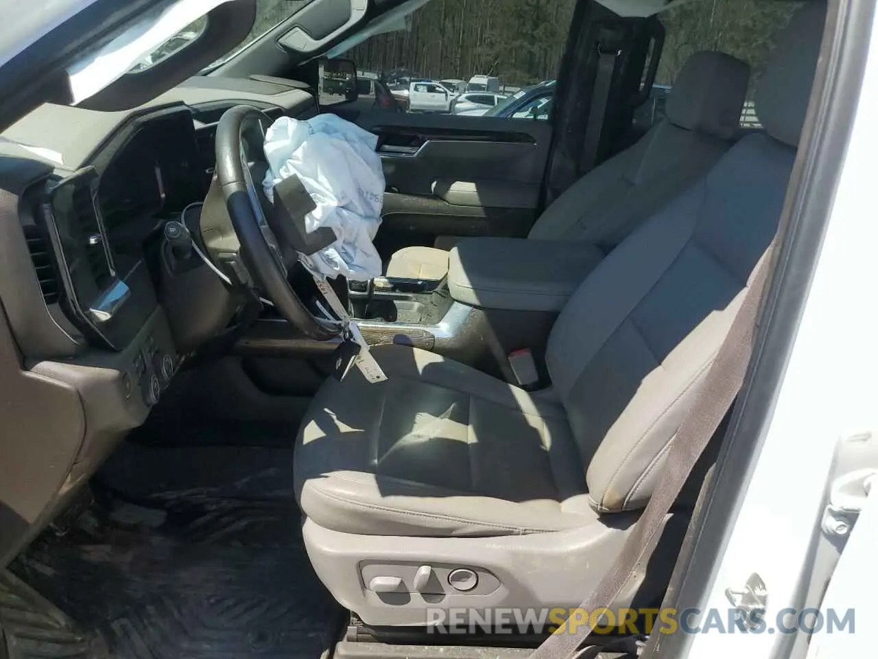 7 Photograph of a damaged car 2GCUDDED4P1117118 CHEVROLET ALL Models 2023