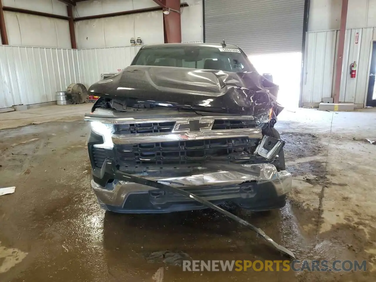 5 Photograph of a damaged car 2GCUDDED8P1120023 CHEVROLET ALL Models 2023