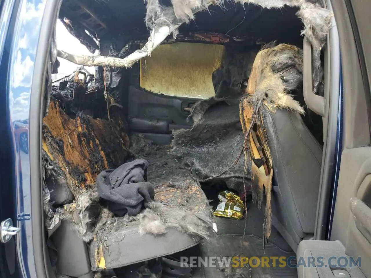 10 Photograph of a damaged car 3GCPDBEK5PG223763 CHEVROLET ALL Models 2023