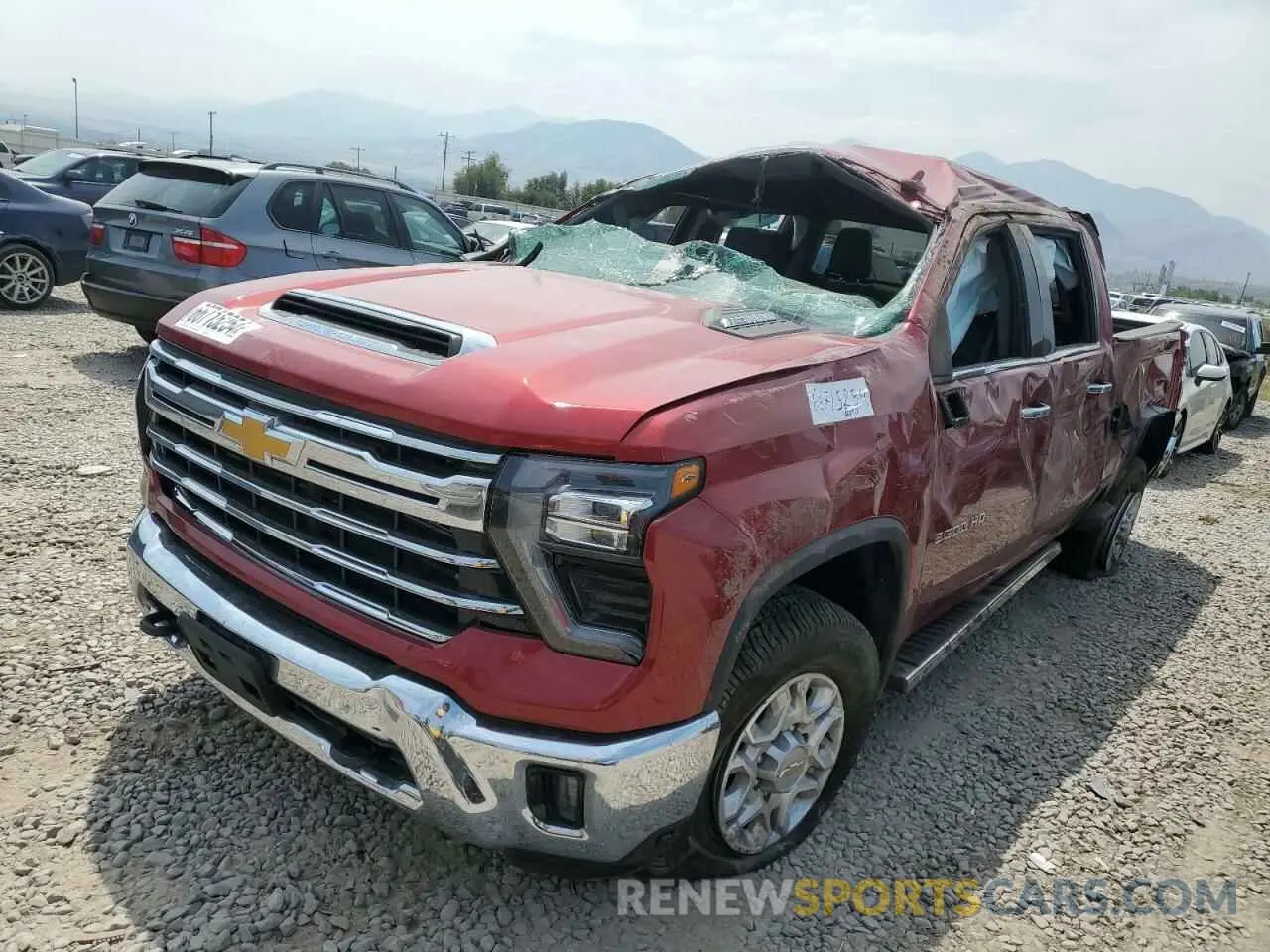 1 Photograph of a damaged car 1GC4YUEYXRF368678 CHEVROLET ALL Models 2024