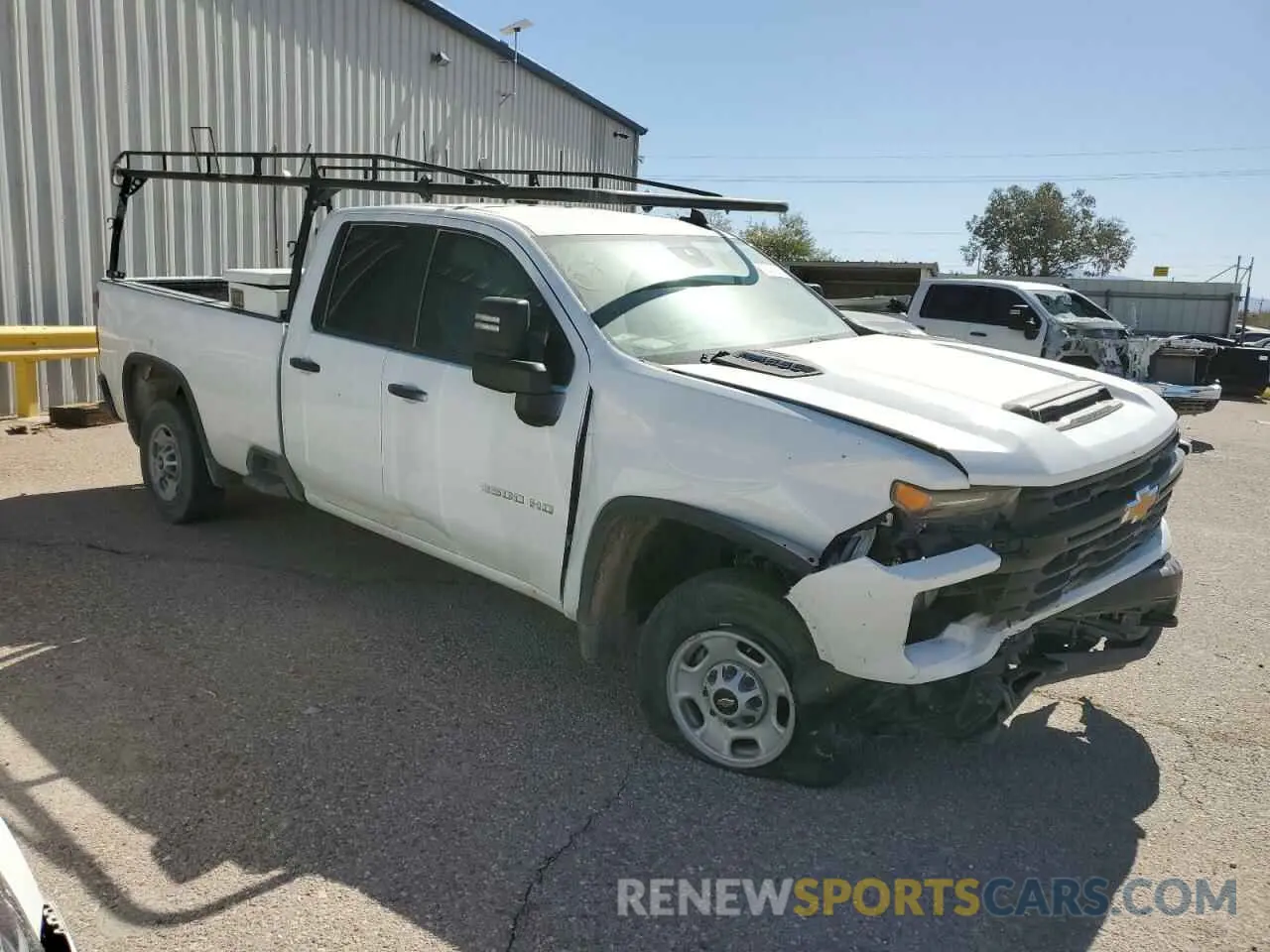4 Photograph of a damaged car 1GC5WLE70RF203640 CHEVROLET ALL Models 2024