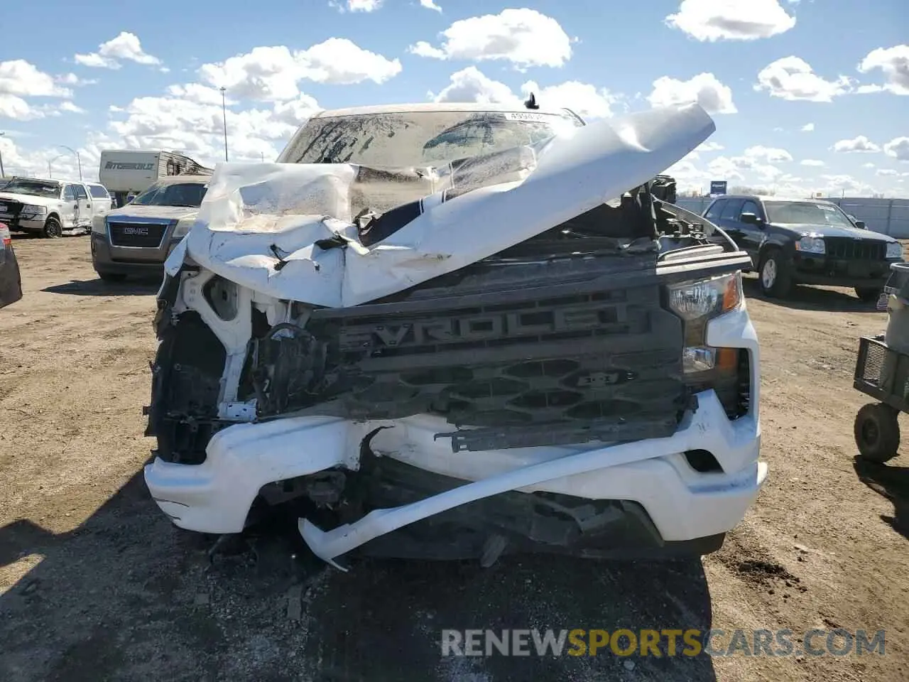 5 Photograph of a damaged car 1GCRDBEK9RZ152286 CHEVROLET ALL Models 2024