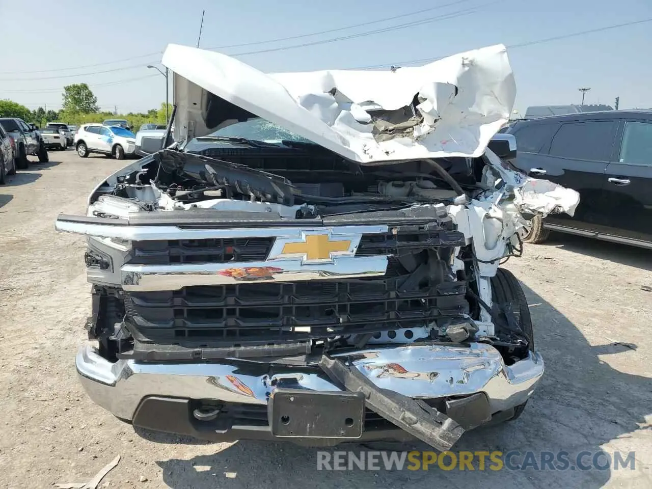 5 Photograph of a damaged car 1GCRDDED3RZ150692 CHEVROLET ALL Models 2024