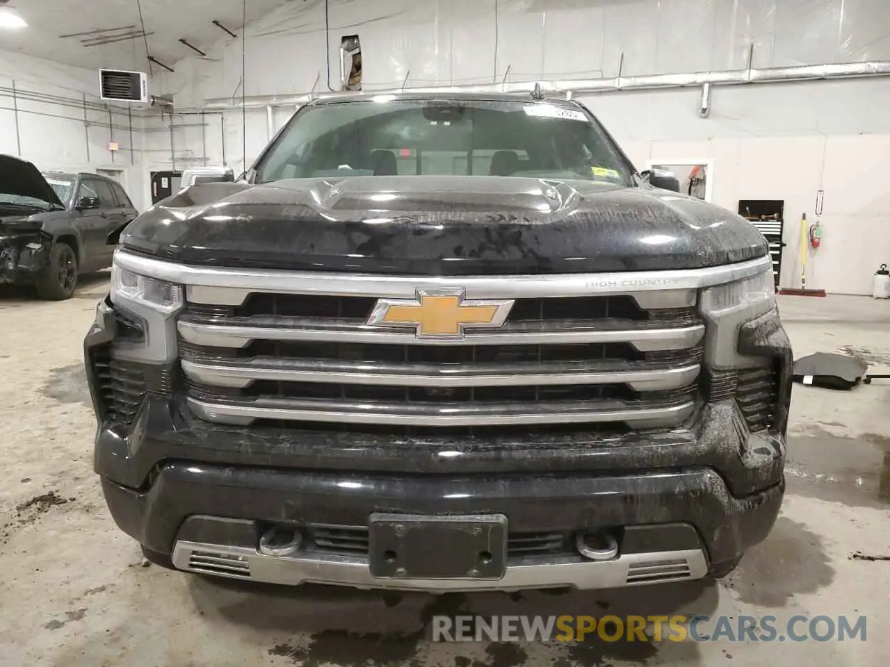5 Photograph of a damaged car 1GCUDJEL1RZ168530 CHEVROLET ALL Models 2024