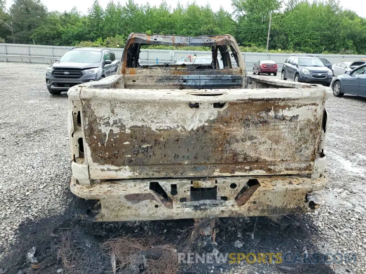 6 Photograph of a damaged car 2GC4YME79R1160760 CHEVROLET ALL Models 2024