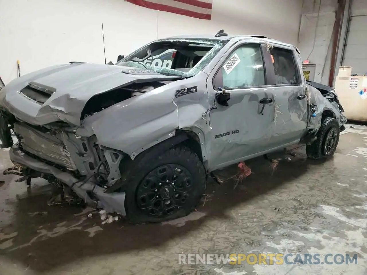 1 Photograph of a damaged car 2GC4YNEY2R1221073 CHEVROLET ALL Models 2024