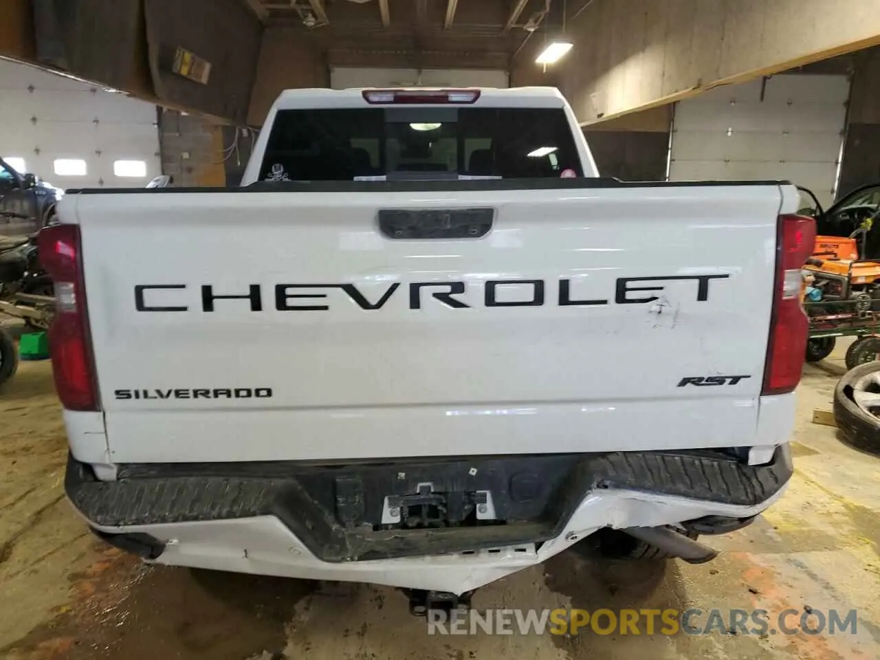 6 Photograph of a damaged car 2GCUDEED2R1144228 CHEVROLET ALL Models 2024