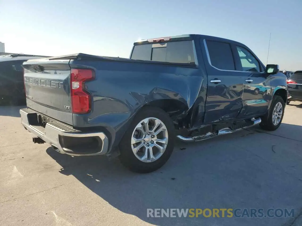 3 Photograph of a damaged car 2GCUDGED0R1223165 CHEVROLET ALL Models 2024