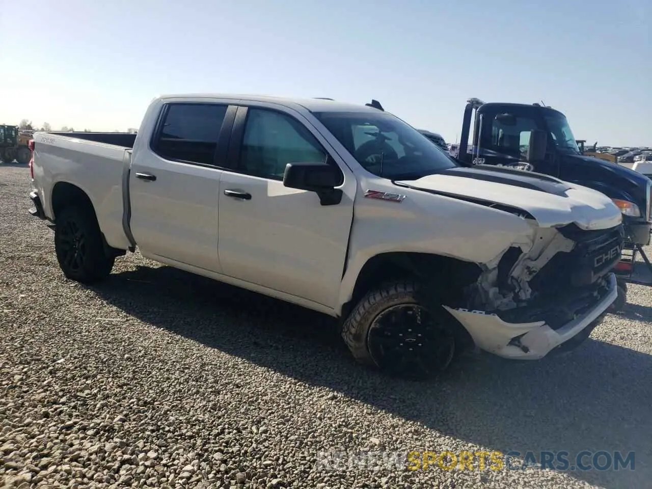 4 Photograph of a damaged car 3GCPDCEK5RG334807 CHEVROLET ALL Models 2024