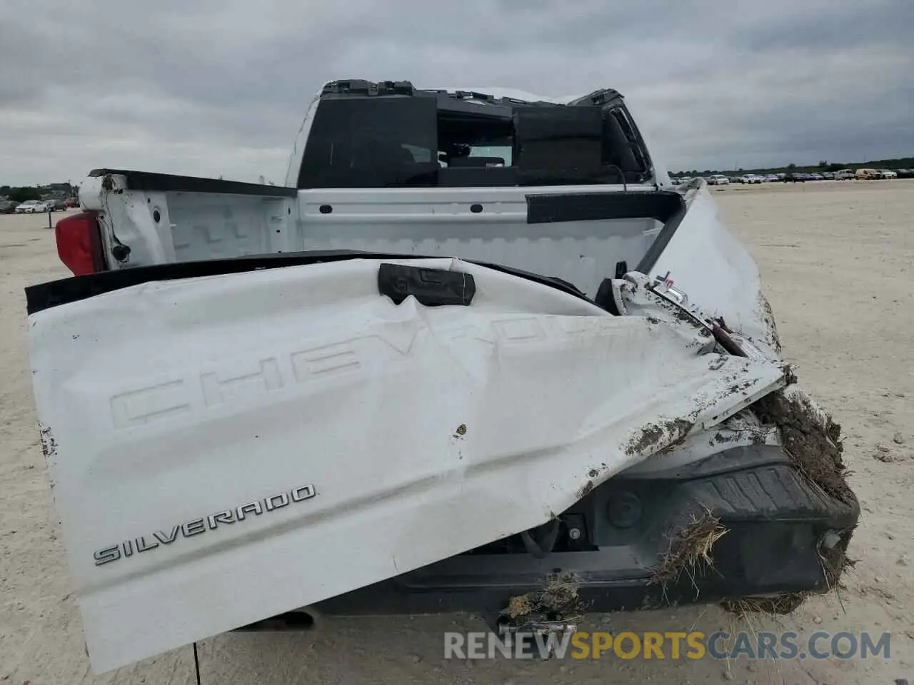 6 Photograph of a damaged car 3GCUDFED0RG178665 CHEVROLET ALL Models 2024