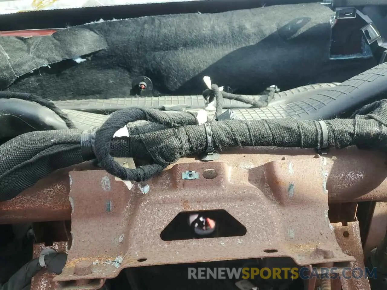 9 Photograph of a damaged car 3GCUDFED1RG120774 CHEVROLET ALL Models 2024
