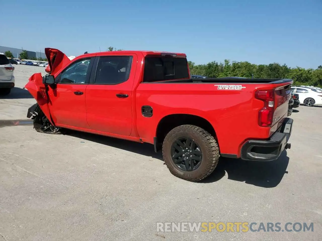 2 Photograph of a damaged car 3GCUDFED9RG265612 CHEVROLET ALL Models 2024