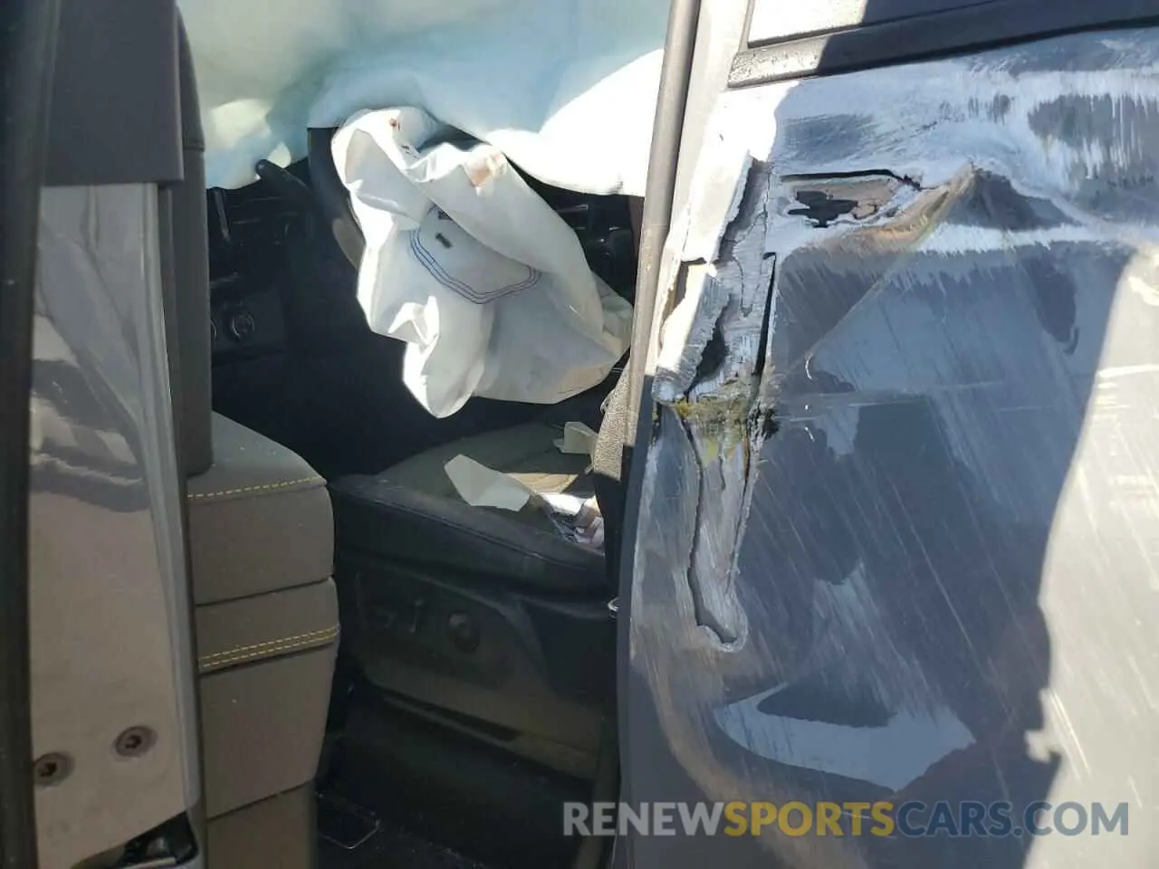 7 Photograph of a damaged car 3GCUDHE84RG240440 CHEVROLET ALL Models 2024