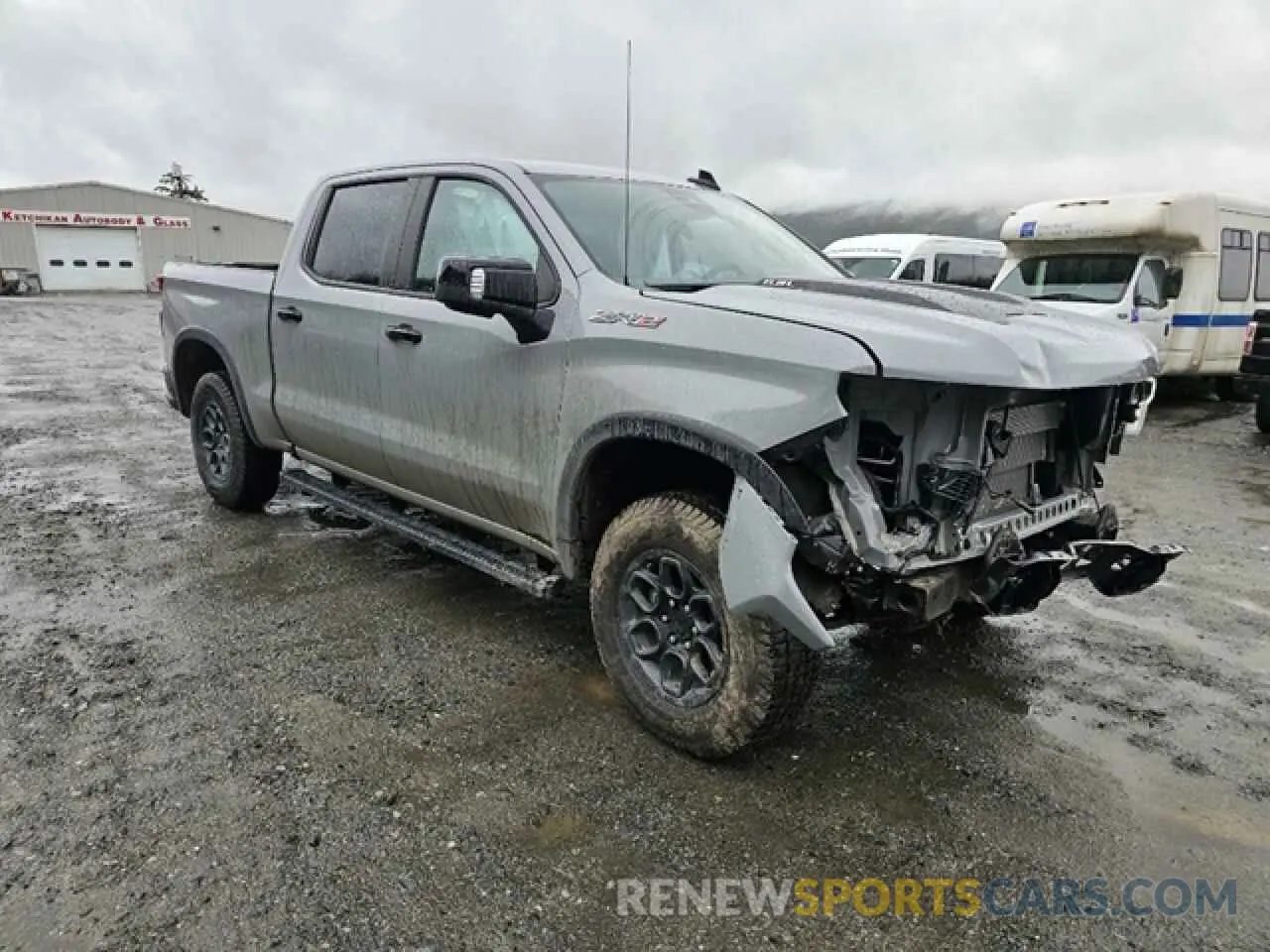 4 Photograph of a damaged car 3GCUDHEL9RG296863 CHEVROLET ALL Models 2024