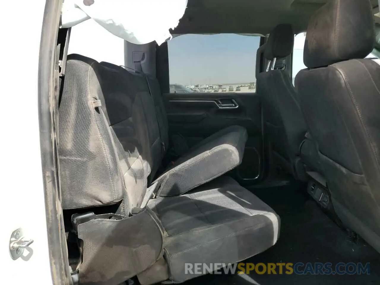 10 Photograph of a damaged car 1GC1KNEY6SF158854 CHEVROLET ALL Models 2025