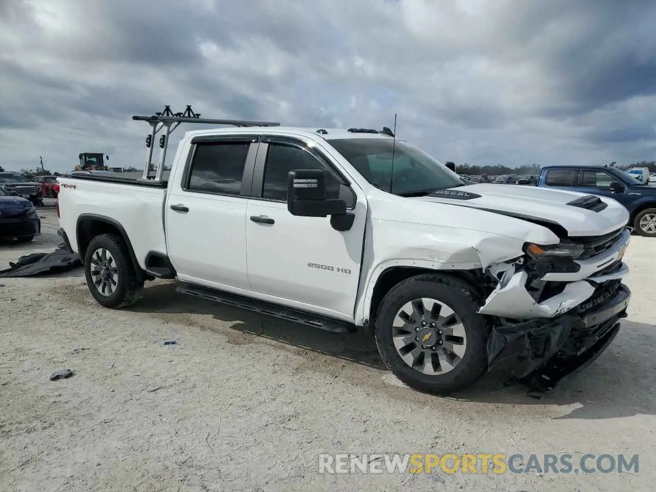 4 Photograph of a damaged car 2GC4KME75S1150380 CHEVROLET ALL Models 2025