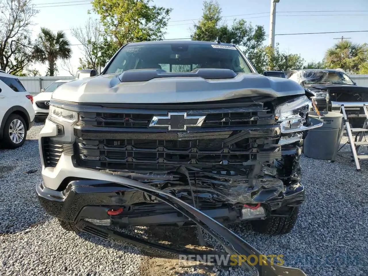 5 Photograph of a damaged car 3GCUKFE80SG128699 CHEVROLET ALL Models 2025