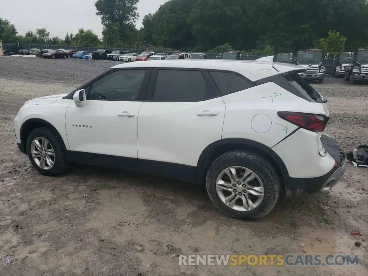 2 Photograph of a damaged car 3GNKBARA8KS697621 CHEVROLET BLAZER 2019