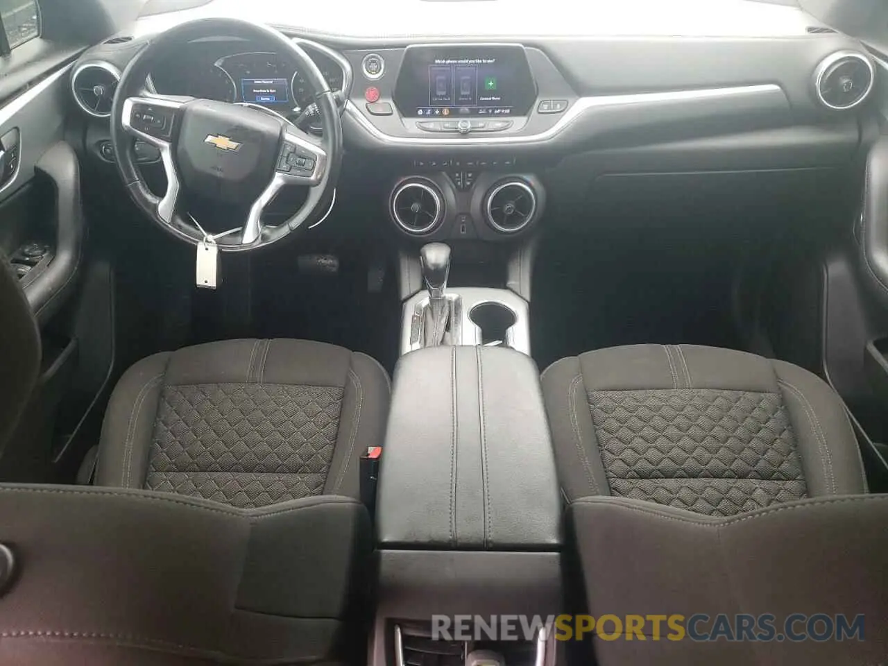 8 Photograph of a damaged car 3GNKBARA8KS697621 CHEVROLET BLAZER 2019