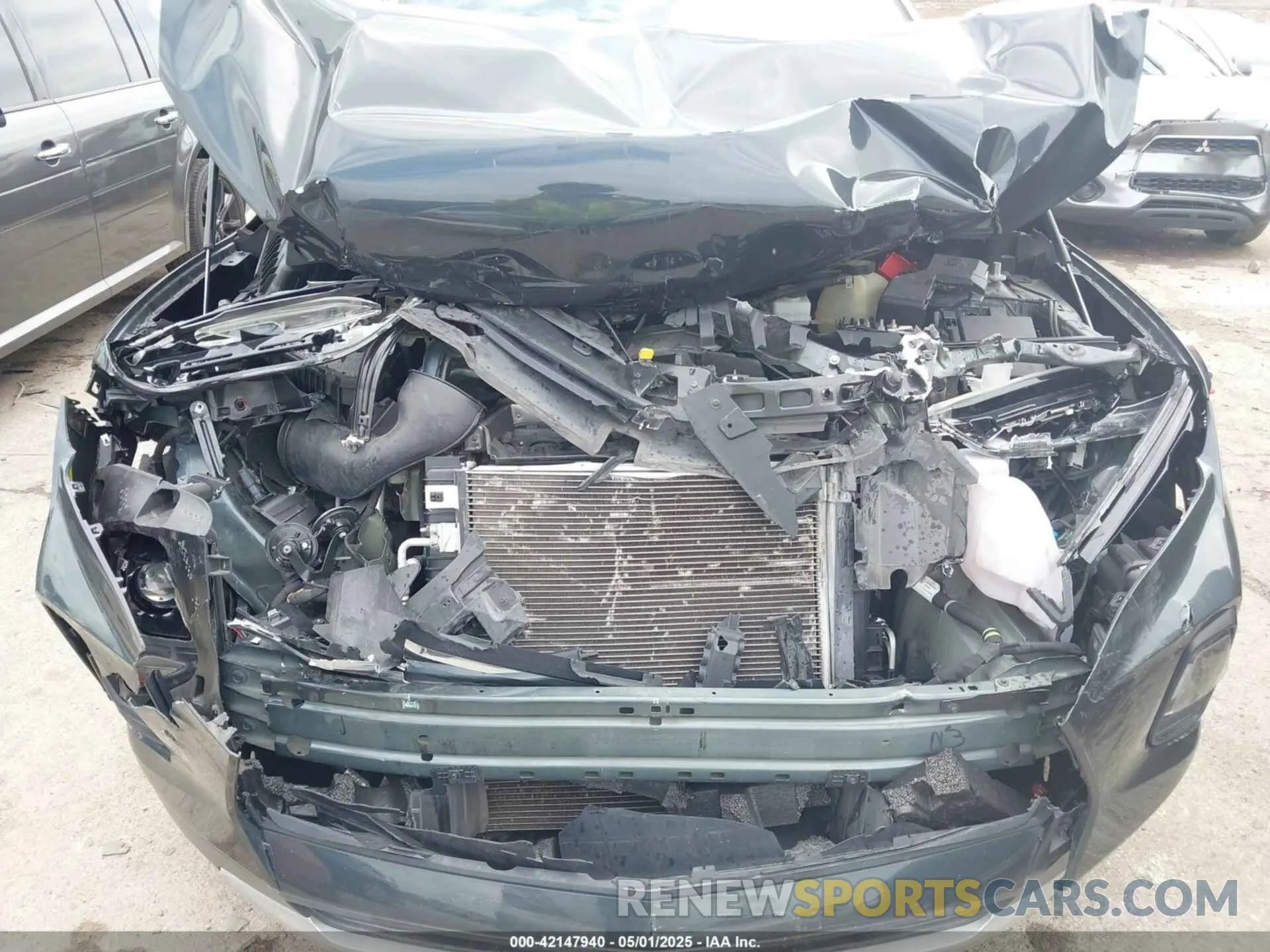 6 Photograph of a damaged car 3GNKBBRA0KS699143 CHEVROLET BLAZER 2019