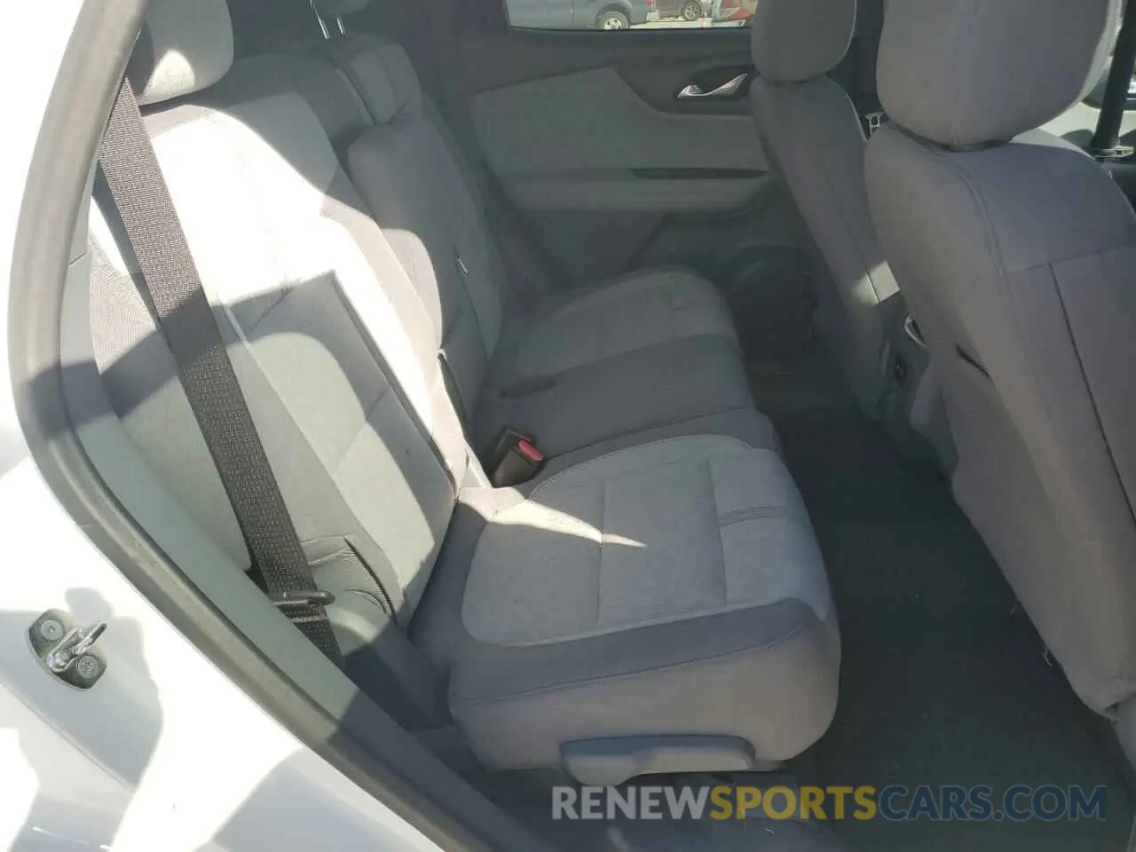 12 Photograph of a damaged car 3GNKBBRA1KS632678 CHEVROLET BLAZER 2019